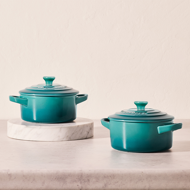 Mini Round Cocotte, view 4